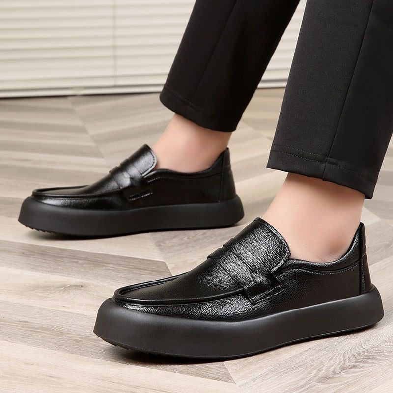 xiangtuibao New Trend Leather Shoes For Men Black Slip On Shoe Mens High Quality Loafers Shoes Man Comfortable Men Walking Driver Shoe