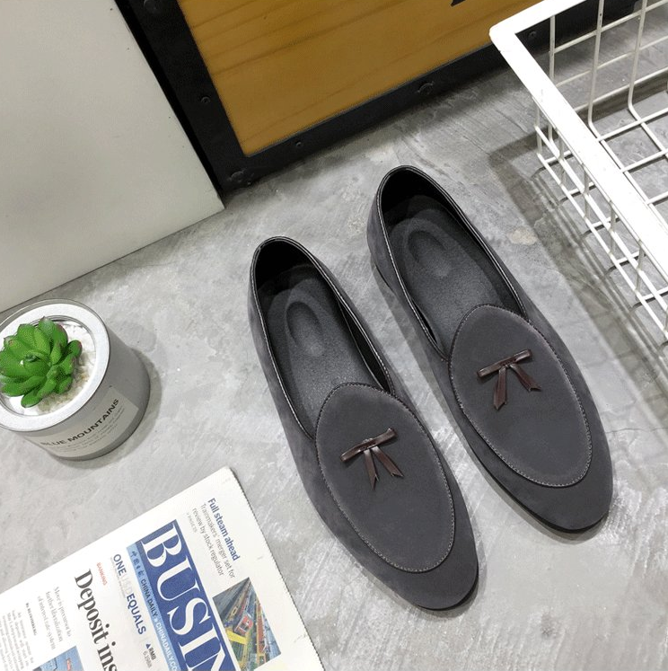 Suede Loafers Men Slip Slippers Tassel Moccasins Man Casual Flats Men's Dress Shoes Italian Leather Slip On Shoes Luxury