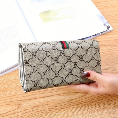 Luxury Vintage Style Clutch Wallet - Extra-Long Design with Secure Snap Closure, Soft Premium PU Material, Versatile for Daily Use - Designed for Women, Exuding Chic, Sophisticated Fashion Sense