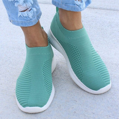 Hot Sale Flat Slip on White Shoes Woman Lightweight White Sneakers Summer Autumn Casual Chaussures Femme Basket Flats Shoes