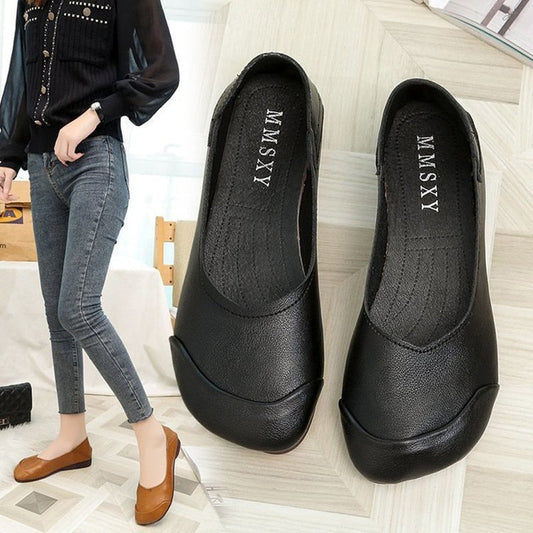 LLOGAI Woman Casual square toe flats sneakers ballet shoe women solid shallow slip on loafers soft pu leather grandma shoe femme