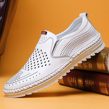 xiangtuibao Men Casual Shoes Leather New Summer Shoes Hollow Out Ventilation Soft Men's Sandals