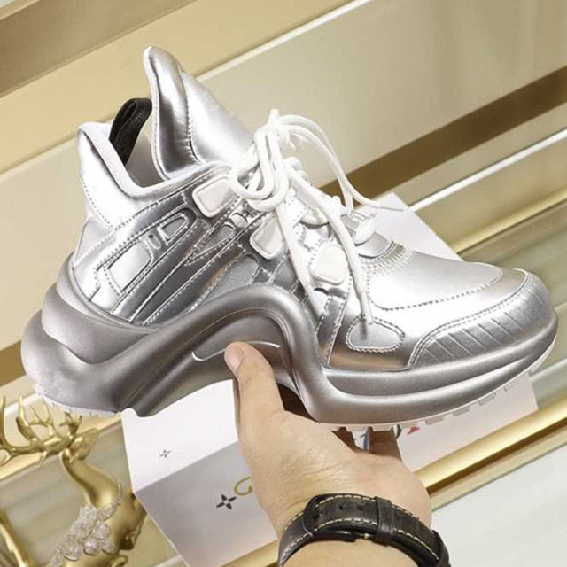 Genuine Leather Arched Sneakers Women Lace Up Fashion Brand Shoes Casual Walking Reflective Shoes Mixed Colors Trainers Sneakers