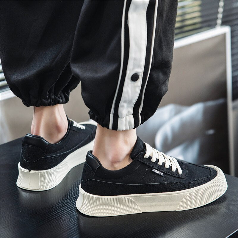 xiangtuibao Hot Black Classic Casual Men Canvas Shoes Streetwear Platform Harajuku Shoes Men Fashion Breathable Low Sneakers zapatillas lona