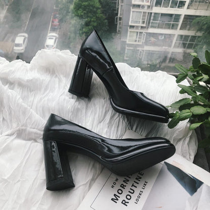 xiangtuibao Autumn New Brand Designer Shallow Mouth Single Shoes Cow Patent Leather Leather Thick High Heel Women Pumps Round Head One