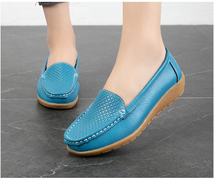 New Moccasins Women Slip On Loafers Female Wedges Flats Ladies Genuine Leather Casual Shoes Comfortable Work Shoes Size 35-44