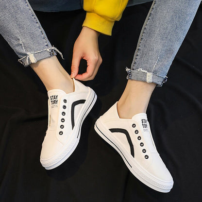 Men's Casual Shoes Slip-on Lazy Canvas Shoes Fashion Low-top White Shoes Autumn  New Flat All-match Sneakers Chaussure Homme