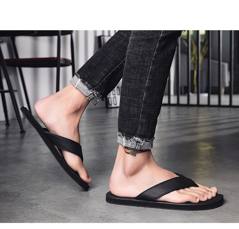 xiangtuibao  summer slippers flip flops for men designer luxury brand Shoes beach  slides soft men slippers big size 47 48 49 50