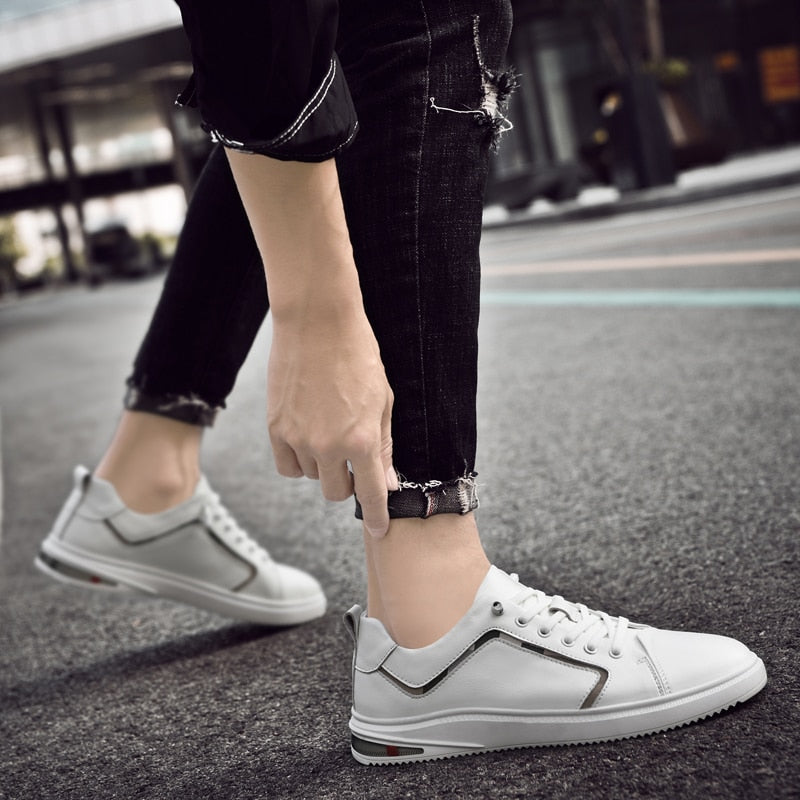 xiangtuibao Simple White Sneakers Casual Leather Shoes Leather Men Sneakers White Male Leather Shoes Anti Slippery Flats Shoes