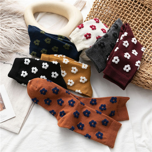 xiangtuibao Cute Flowers Socks Cotton Women Harajuku Japanese Casual Winter Female Kawaii Girl Mid Tube Socks Vintage Floral Fashion Long