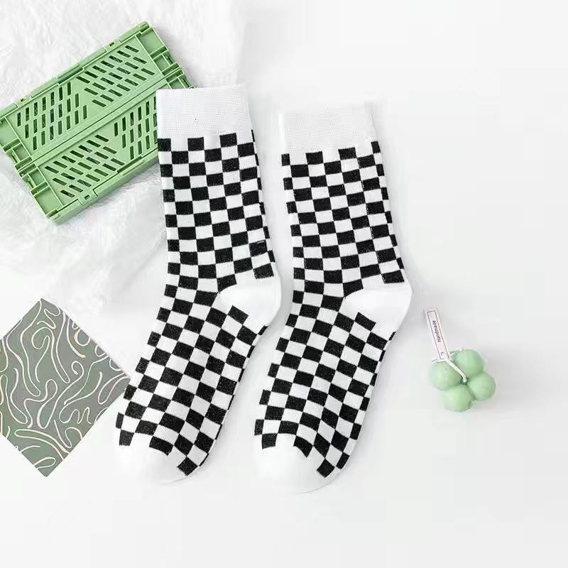 xiangtuibao Women Socks Autumn New Socks Fashion Lattice Cotton Preppy Style Happy Casual Deodorant Socks Female Socks High Quality Fashion