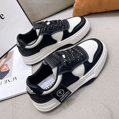 XIANGTUIBAO  Winter Board Shoes Women's  New Platform Khaki Black and White Panda Color Matching Women's Fashion Shoes Casual Sneaker