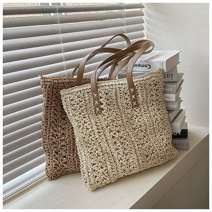 XIANGTUIBAO Cross-Border Hot Sale New Straw Bag Woven Beach Bag Large Capacity One-Shoulder Portable Mori Style Women's Bag Seaside Vacation Bag