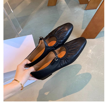 XIANGTUIBAO  Grape Mom Fashion Huizhou Women's Shoes Pleated Silver Single-Layer Shoes Women's Low Heel Korean Style Shoes 20224 Spring Women's Shoes