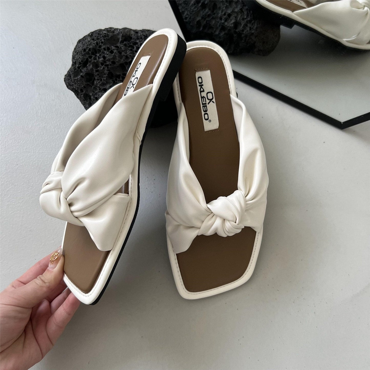 Beach Shoes Slippers Flat String Bead Slides Fashion Low Slipers Women Sabot Luxury Soft  Rubber Hoof Heels Scandals PU Fabr