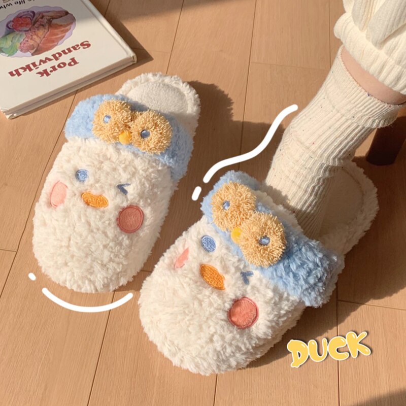 xiangtuibao Cute Fuzzy Duck Slippers Women Fluffy Furry Slippers Winter Warm Plush Slides Indoor Slippers Girls Kawaii Shoes