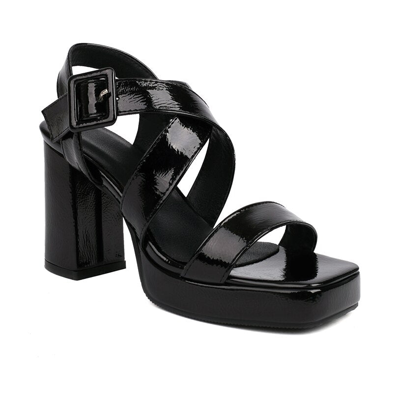 xiangtuibao Glossy Patent Leather Material Square Head Cross Thin Belt Women's Peep Toe Shoes Square Buttoned Ankle Extra Cut-Out Sandals