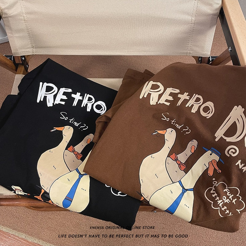 xiangtuibao Vintage Funny T-shirt for Mens Harajuku Cartoon Ducks Print Graphic T Shirts Y2k Streetwear American Tee Summer Short Sleeve Top