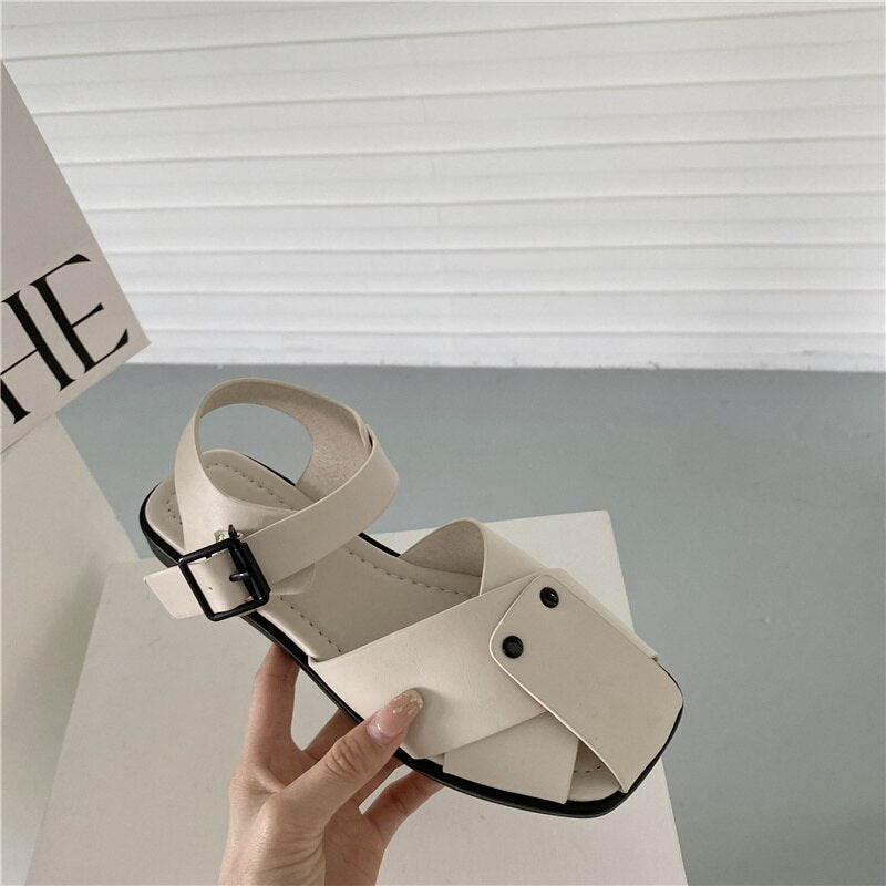 Bailamos Woman Retro Sandals Fashion Flats Buckle Strap Female Shoes Casual Outdoors Slides Lady Gladiaior Sandal Slippers