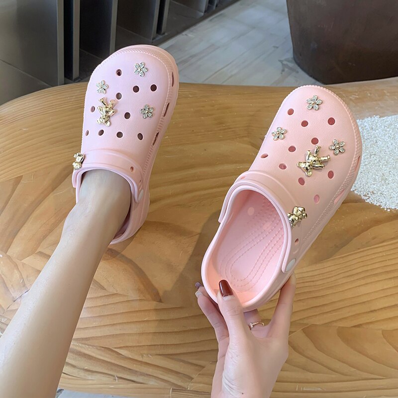 Summer Women Slippers Sandals Clogs Casual Platform Beach Slippers Thick Sole Antiskid Female Flip Flops Size 35-41 Garden Shoes