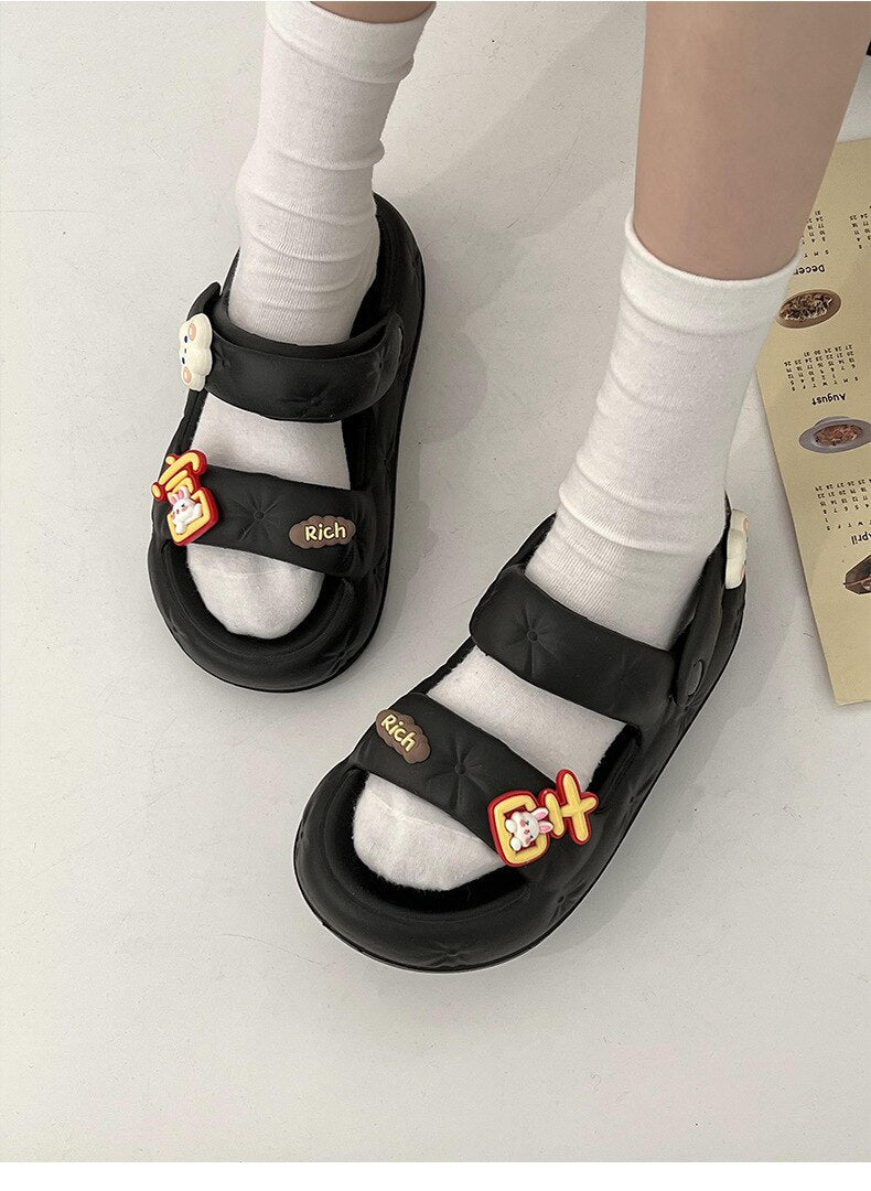 xiangtuibao  Green Women's Sandals Summer Platform Shoes Beach Casual Back Strap Female Sandals Thick Sole Flats Shoes Women Sandals NEW