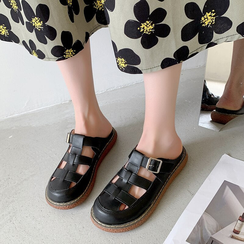 Female Shoes Low Cover Toe Slippers Casual Fretwork Heels Slides  Luxury Summer Flat Rubber PU Fretwork Heels Cover Toe Low