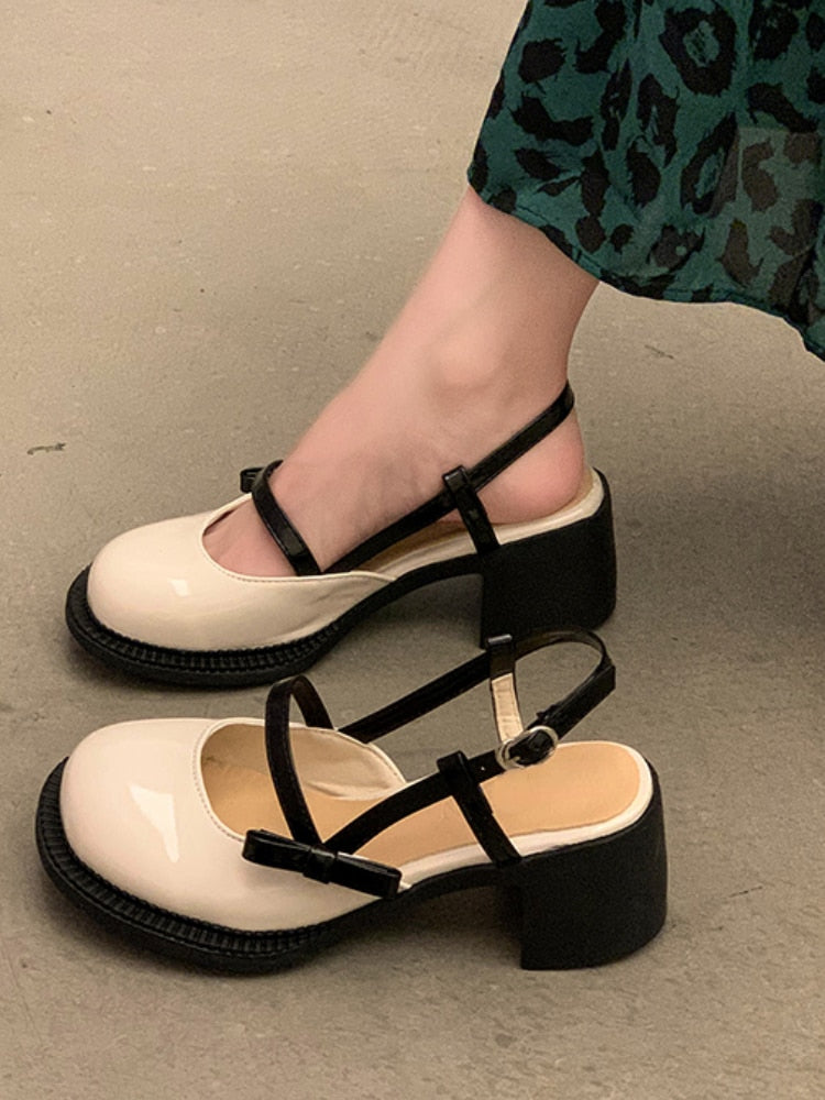 Mary Janes Platform Shoes Buckle Bow Round Toe Sweet Shoes Lolita Hollow Fairy Elegant Sandals Shoes Woman Casual  Summer