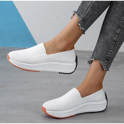 xiangtuibao  Women Flat Shoes Platform Cotton Loafers Elastic Shallow Casual Ladies Sneakers Soft Vulcanized Shoes Female Autumn  New