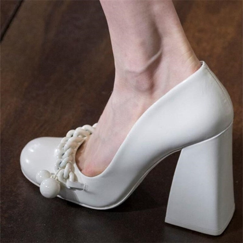 New Fashion Round Toe Chain Pumps Women Rome Solid Sexy PU Leather Wedding Shoes Women Comfortable High Heels Zapatos De Mujer