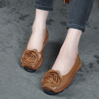 xiangtuibao   Genuine Leather Sneakers Women Flat Loafers Shoes Flower Slip On Retro Shoes Female  Autumn Soft Mother Flats Loafer