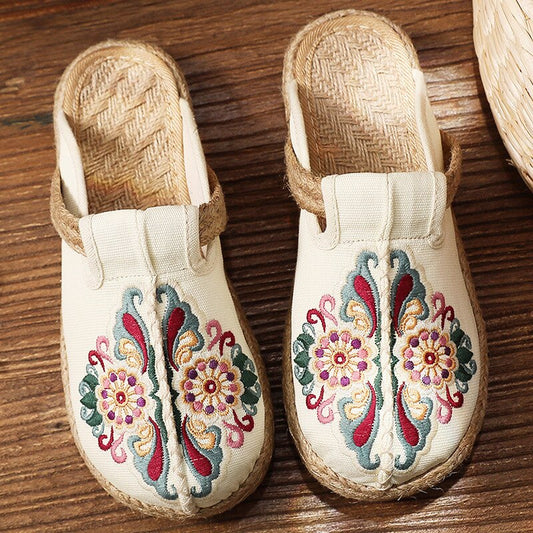 xiangtuibao   New Fashion Women Shoes Flats Casual Ladies Shoes Hand Woven Shoes Ancient Style Embroidered Round Toe Canvas Slip-on Beach