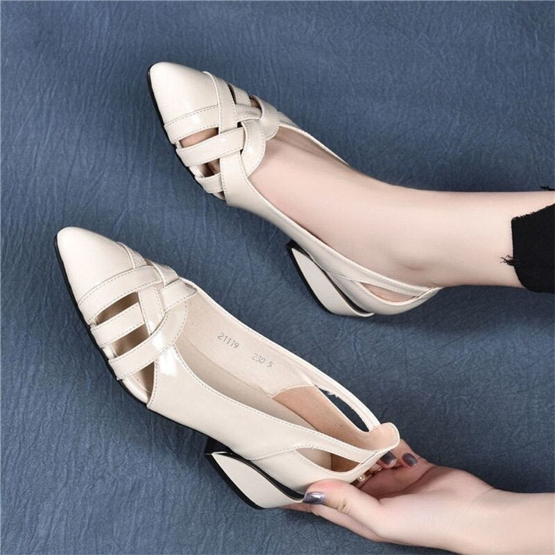 Women Flats Hollow Out Slip On Shallow Ladies Shoes Pointed Toe Casual Woman'S Shoe Summer Fashion Low Heels Plus Size  New