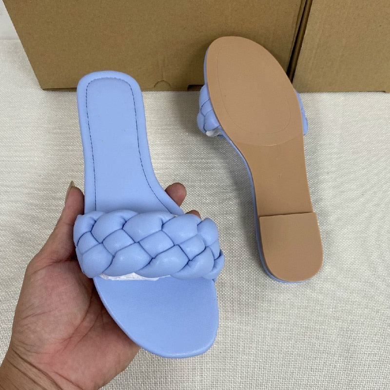 Summer Sandals New  Flat Bottom Fashion Women Slides Big Size 36-41 Slip on Sandals Woman Outside Beach Flat Designer Shoes