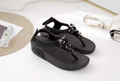 Women Casual Ladies sandals leisure and comfort angled style fashion thick-soled outdoor sandals and slippers