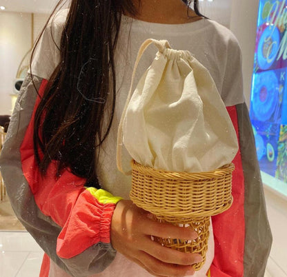 Funny Ice Cream Shape Rattan Bag Designer Hollow Wicker Women Shoulder Bags Handmade Woven Summer Crossbody Bag Chic Small Purse