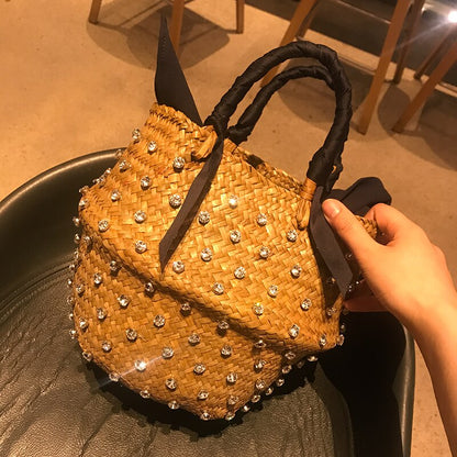 Hand-Sewn Summer Holiday Beach Bag With Pearl Ladies Woven Bucket Straw Diamond Bags Designer Hot Handbags Clutch for Women