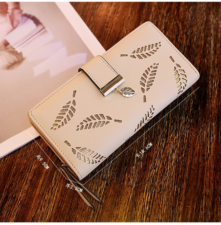 Women Wallet Pu Leather Purse Female Long Wallet Gold Hollow Leaves Pouch Handbag for Women Coin Purse Card Holders Clutch