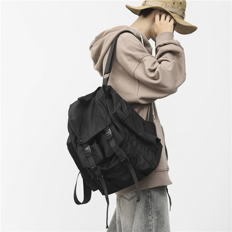 Solid Black Men&#39;s Backpacks Cool Streetwear Style Man Backpack Harajuku Large Capacity School Bags Waterproof Nylon Bags for Men