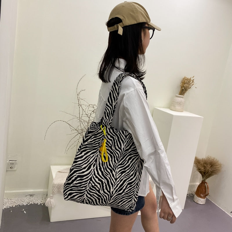 Black Zebra Striped Women Shoulder Bags Shopper Large Capacity Canvas Bag Students Vintage Stylish Simple Underarm School Pouch