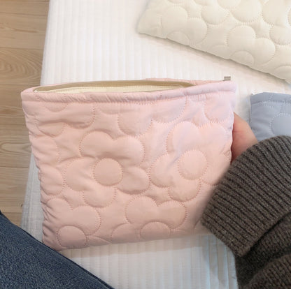 Korean Solid Color Quilted Makeup Bag Cute Flower Women&#39;s Comestic Bag Case Travel Toiletry Bags Beauty Case Portable Inner Bag