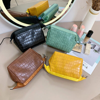 Cosmetic Bags For Women New Luxury Handbags Fashion Ladies Toiletry Set Small Leather Makeup Bag Korean Large Capacity Bag