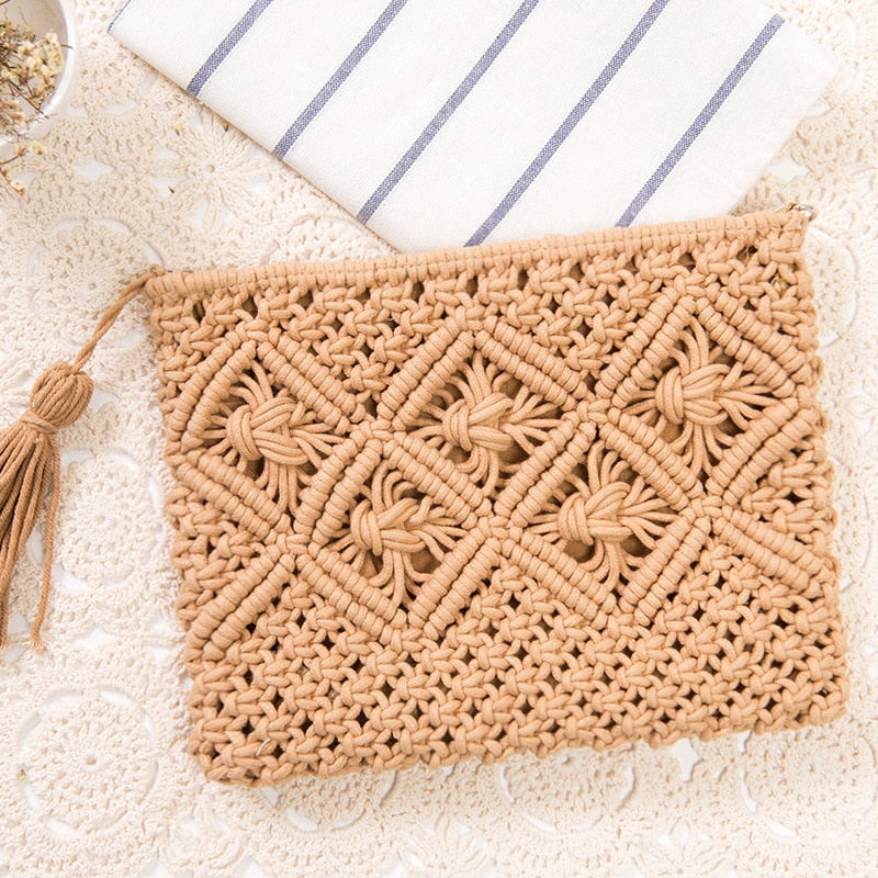 Women&#39;s Bohemian Style Straw Woven Day Clutches Bags Fashionable Simple Tassel Causal Handbag Vintage Beach Bag For Women Girl