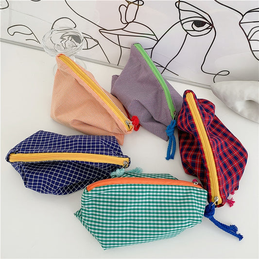 Fashion Plaid Cosmetic Bag Cotton Fabric Women Travel Make Up Bags Zipper Pouch Japan Style Female Toiletry Wash Bag New