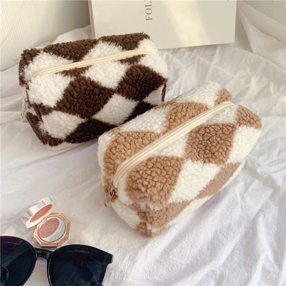 1 Pc Women Soft Plush Makeup Bag Zipper Checkerboard Cosmetic Lipstick Organizer Travel Females Toiletry Make Up Storage Pouch