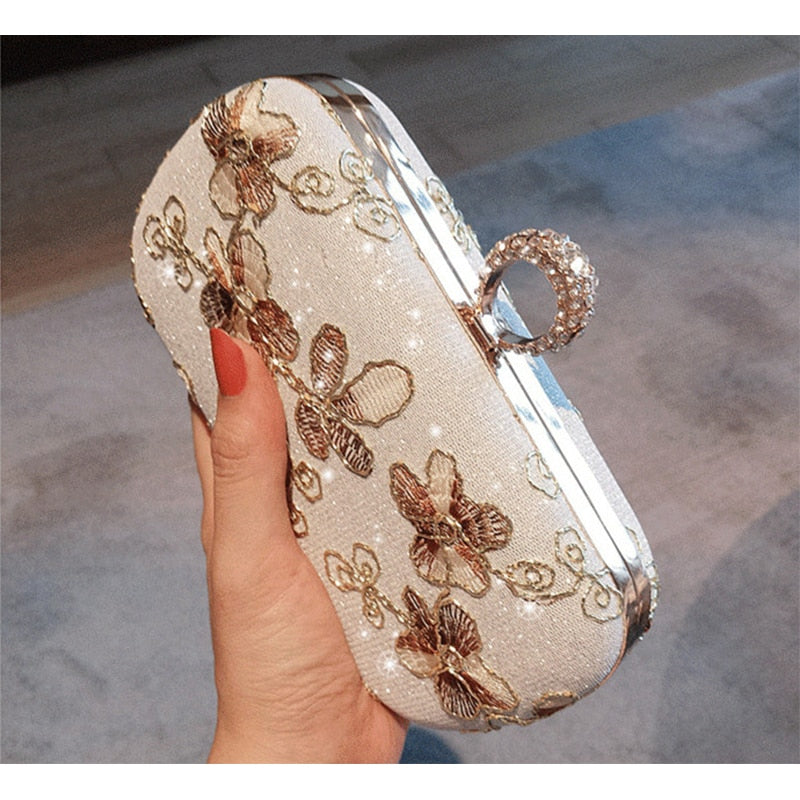 Luxury Handbags Women Bags Designer Embroidery Finger Rings Women Evening Bag Elegant Wedding Bridal Banquet Shoulder Bag bolsas