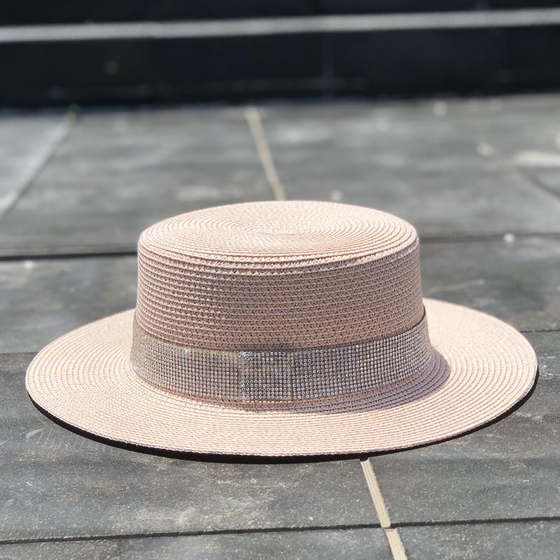 Spring Summer New Retro Gold Braided Flat Head Straw Hat Lady Wide Eaves Sunscreen Sun Hat Diamond Cap 2019 Hot