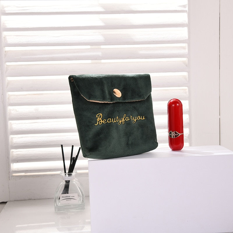 PURDORED 1 Pc Mini Lipstick Bag for Women Velvet Small Cosmetic Bag Travel Makeup Case Lipstick Organizer Pochette Maquillage