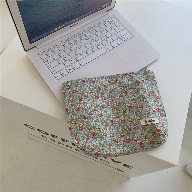 Floral Cosmetic Bag Cotton Fabric Women Make Up Storage Pouch Japan Style Zipper Cosmetic Pouch Vintage Phone Clutch Beauty Case