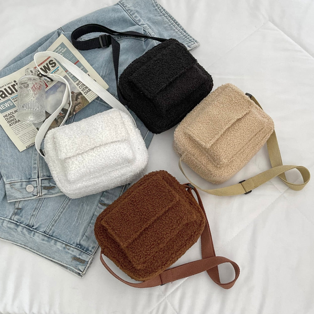 Fashion Shoulder Bags Women Vintage Lamb Wool Solid Color Small Chain Crossbody Messenger Bag for Travel Shopping