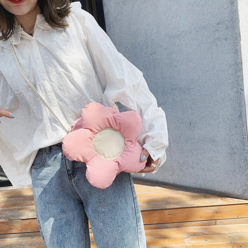 Girls Crossbody Bags Flower Lovely Cute Coin Purses Street Fashion New Style Nylon Shoulder Soft Women Handbags Ulzzang Shopping